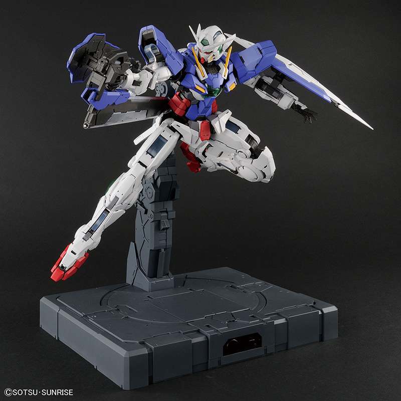 PG Gundam Exia 1/60 - Model Kit Bandai Perfect Grade – japandealstore