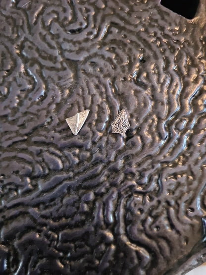 39063912