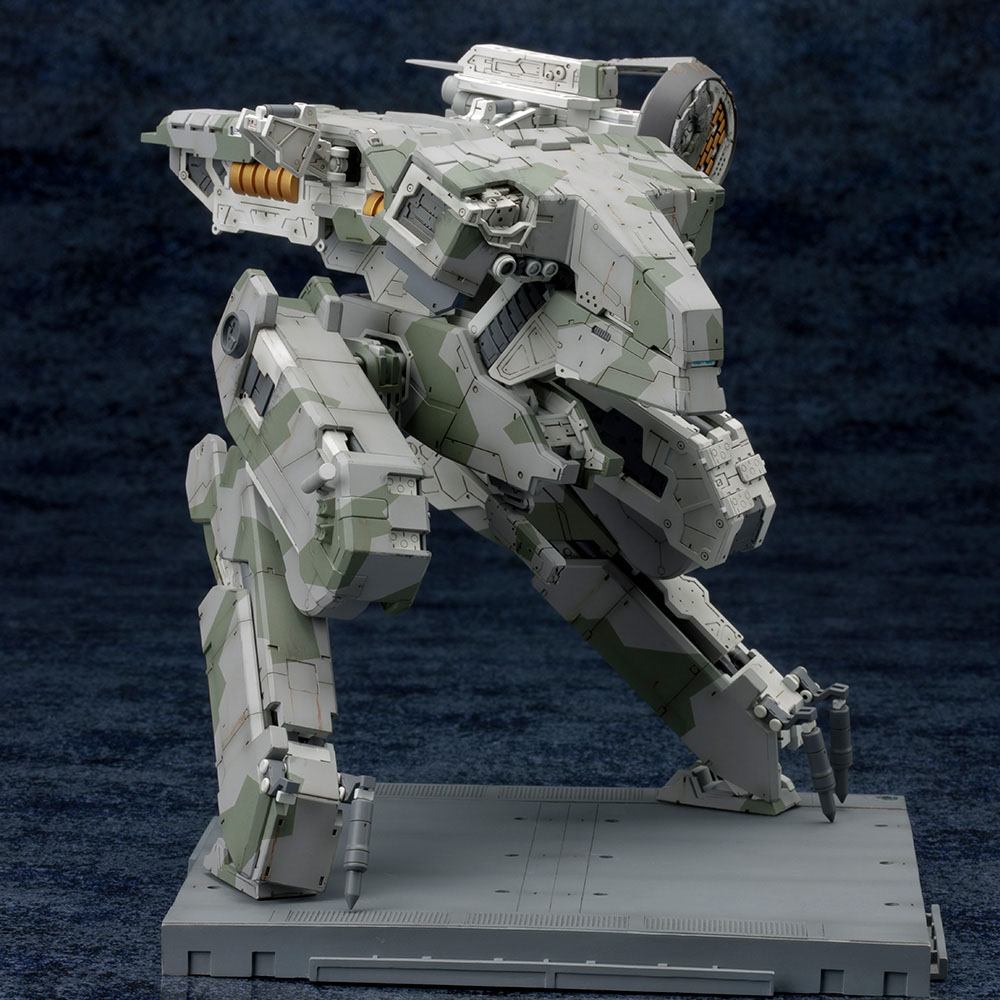 49028136